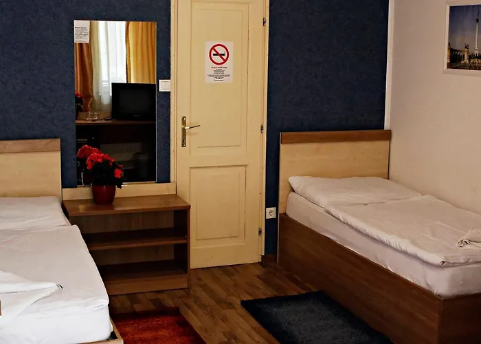 Отель Silver Center 3*