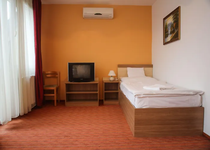 Silver Center Отель Будапешт