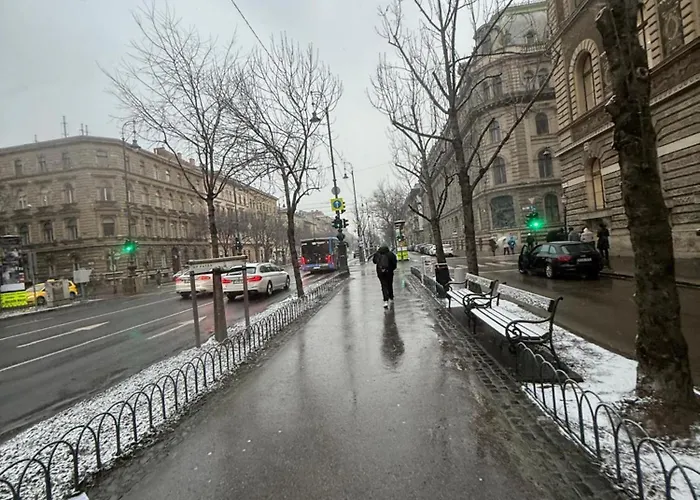 Silver Center Отель 3*