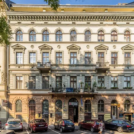 シルバー シティ センター ホテル