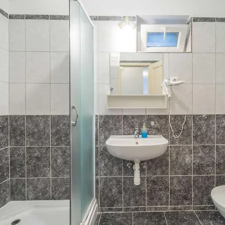 ホテル シルバー シティ センター 3*