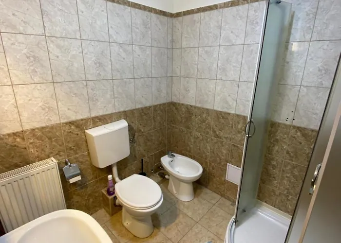 Silver Center 3* בודפשט