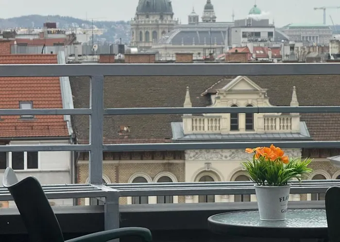 Silver Center מלון בודפשט