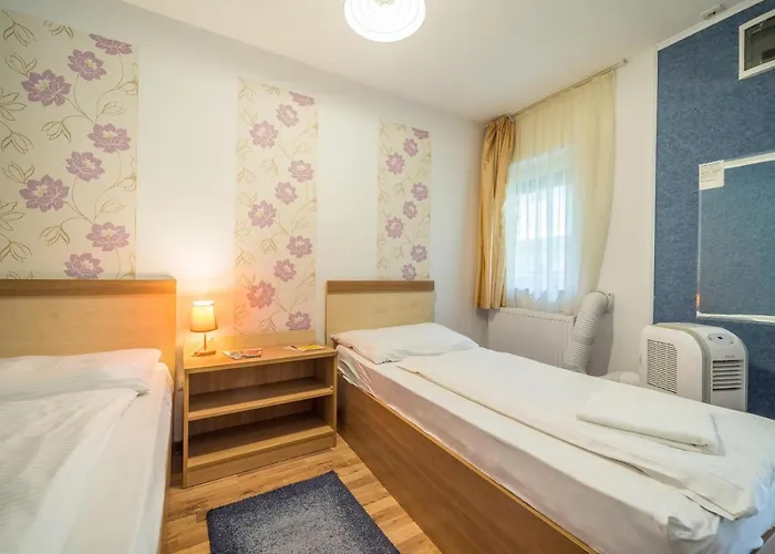 Silver Center מלון בודפשט