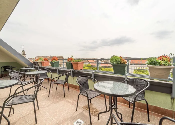 Silver Center Отель 3*